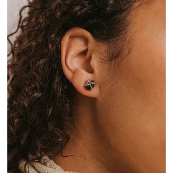 NEW ANTHROPOLOGIE JaxKelly 18kt Gold Obsidian Stone Natural Gemstone Earring - Picture 4 of 7